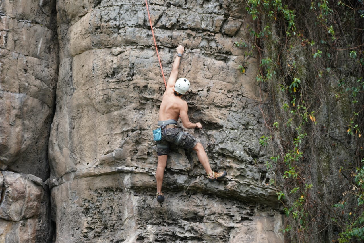 TALLER DE CUMBRES Y DESAFÍOS (2)